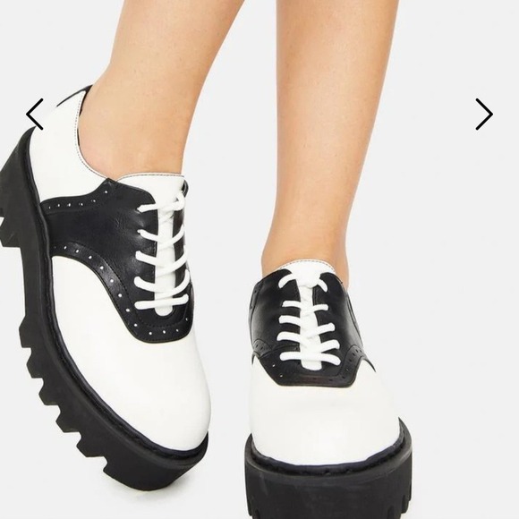 Current Mood Shoes - size 8 Dolls Kill Platform Oxford Shoes White Black Lug Lace up Current Mood